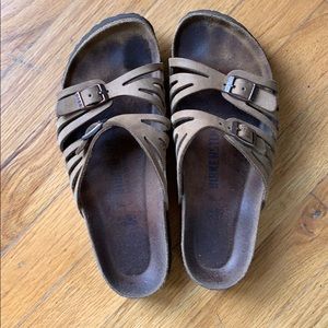 Birkenstock Granada Sandals - Mocha